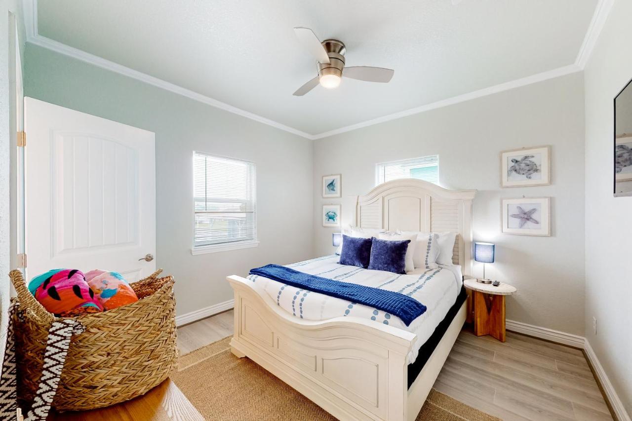 Caisson Modern Beach Cottage Surfside Beach Exterior photo